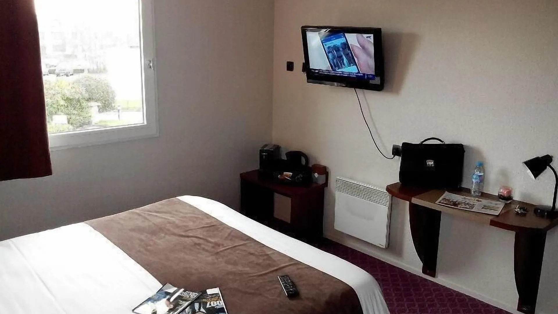 Brit Hotel Rennes Le Castel 3*,  France