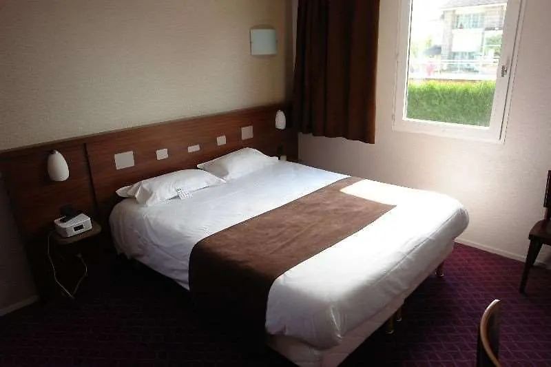 Brit Hotel Rennes Le Castel