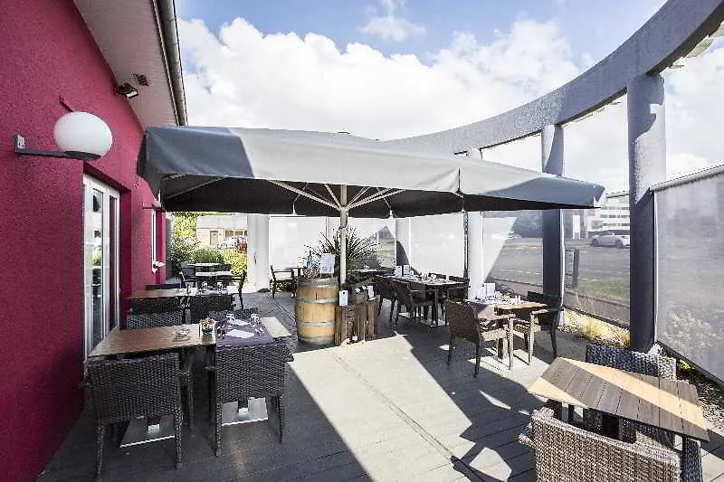 Brit Hotel Rennes Le Castel