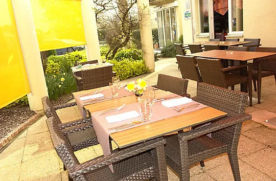 Brit Hotel Rennes Le Castel